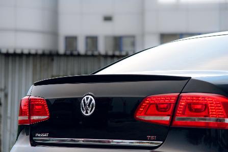Лип спойлер VW Passat B7 (2010-2015) + УСТАНОВОЧНЫЙ КОМПЛЕКТ