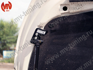 Упор капота Hyundai IX35